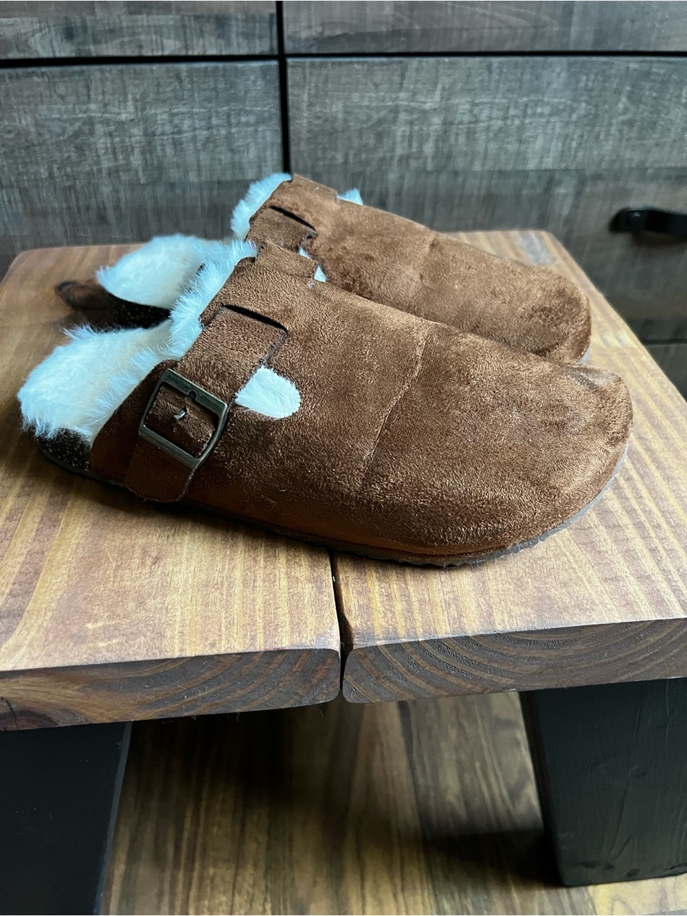 Women’s Brown Faux-Suede Slip-On Clog with White Shearling - Picture 2 of 3